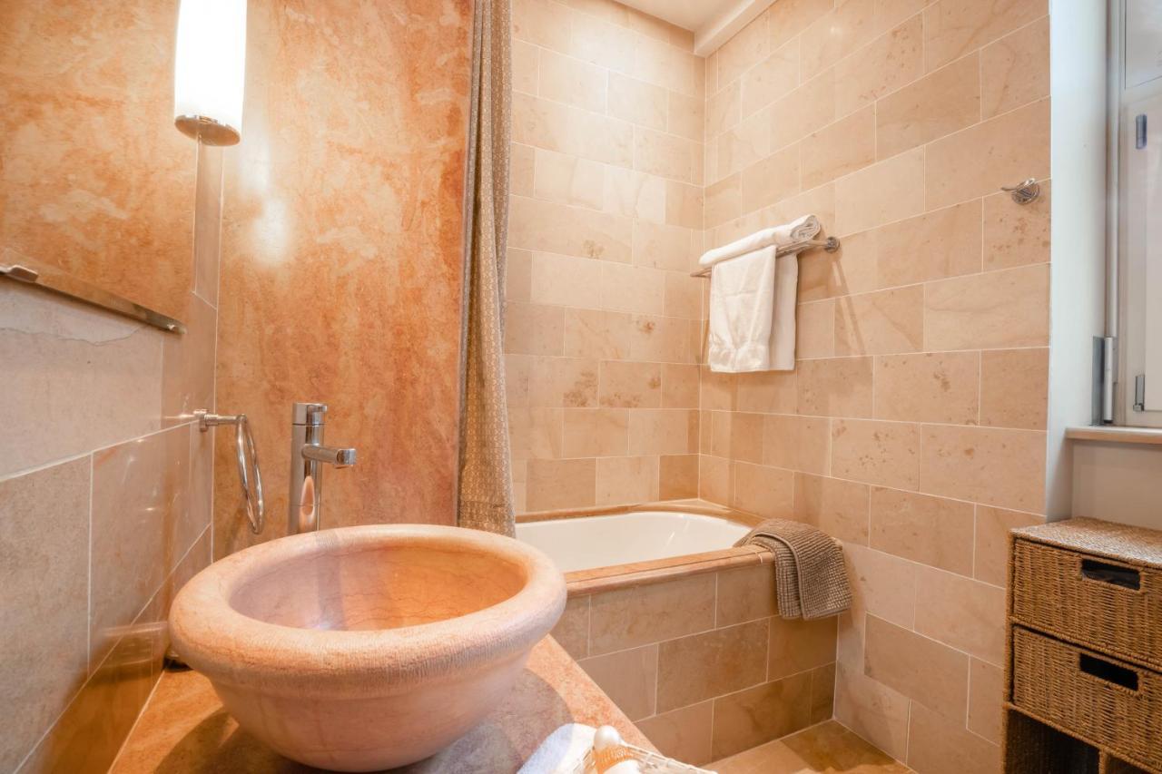 Octroi Saint-Jacques Bed and Breakfast Beaune  Buitenkant foto